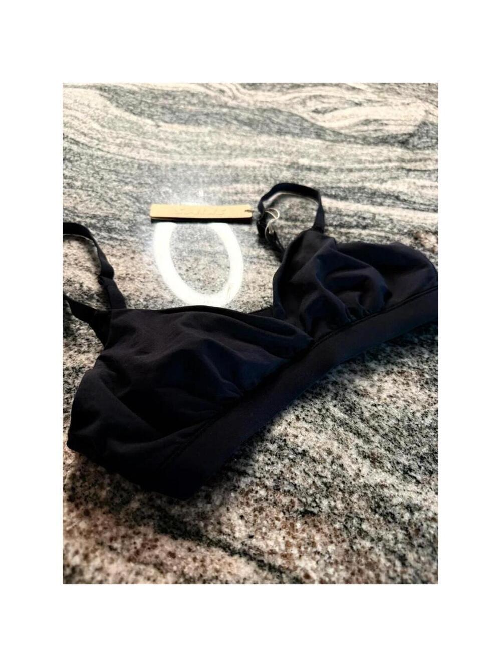 SKIMS Triangle Crossover Bra Onyx XS NWT